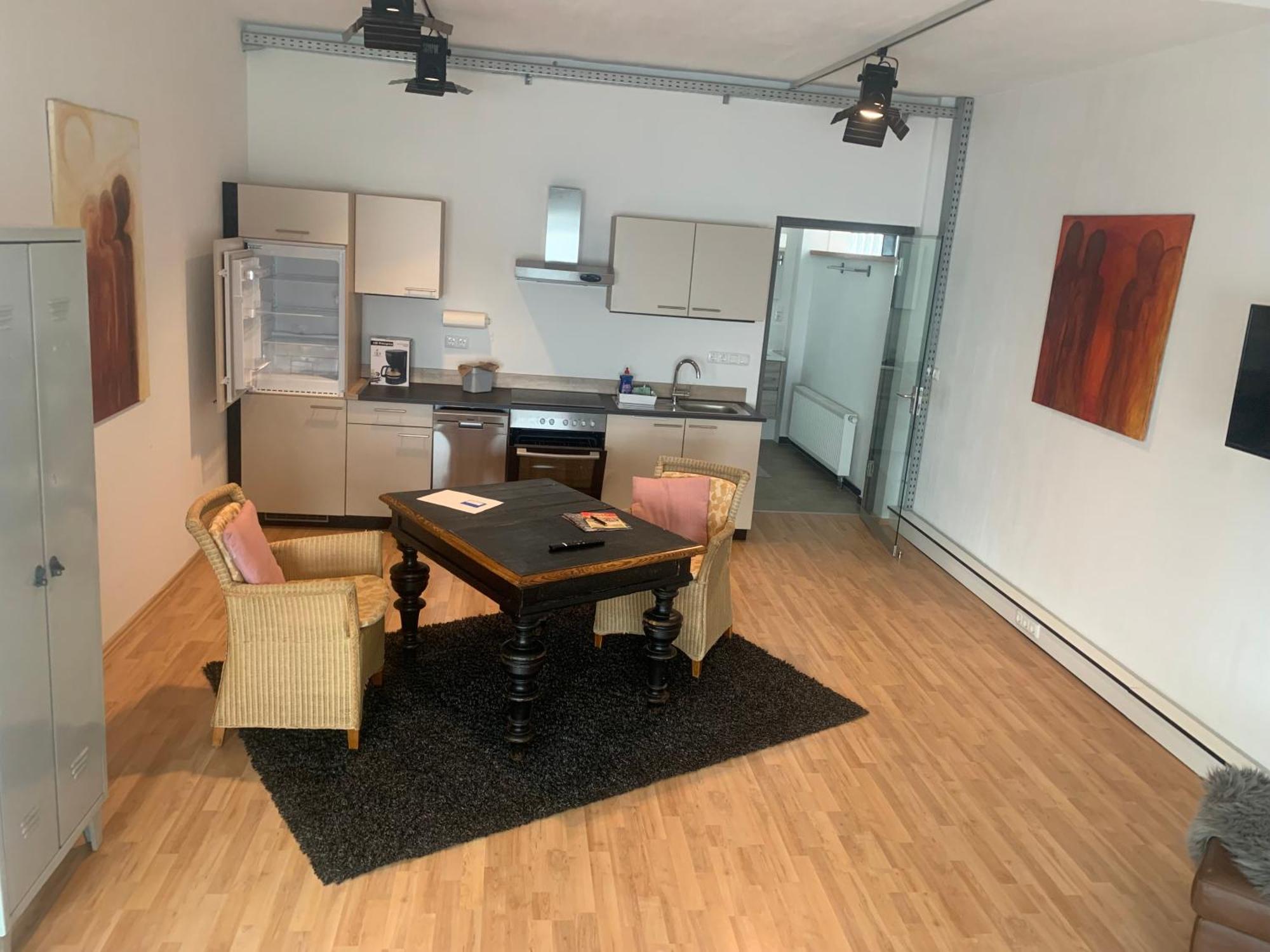 40 Qm Grosse Studiowohnung Zentral Gelegen In Гросс-Умштадт Экстерьер фото